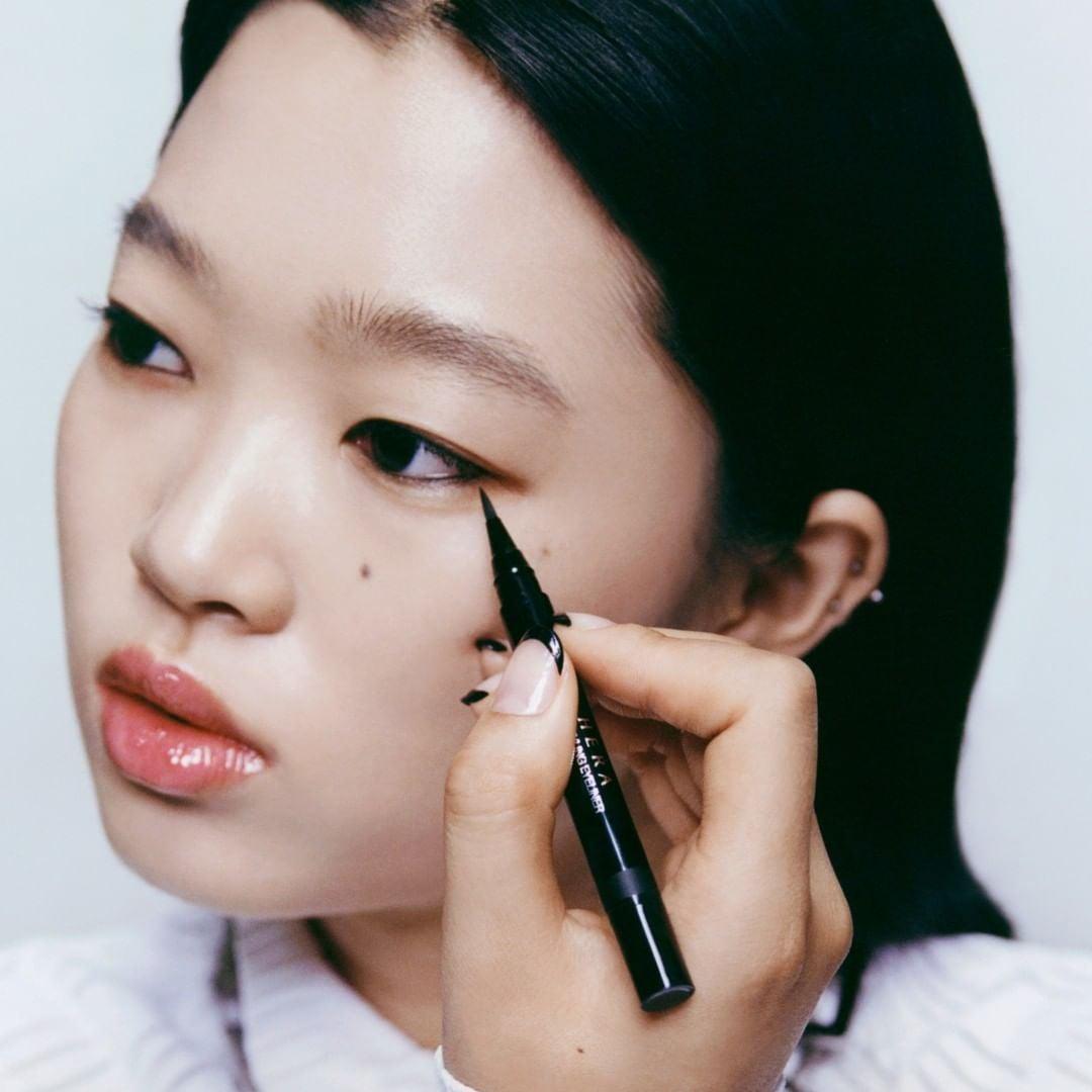 Kẻ Mắt Hera Easy Styling Eyeliner - Kallos Vietnam