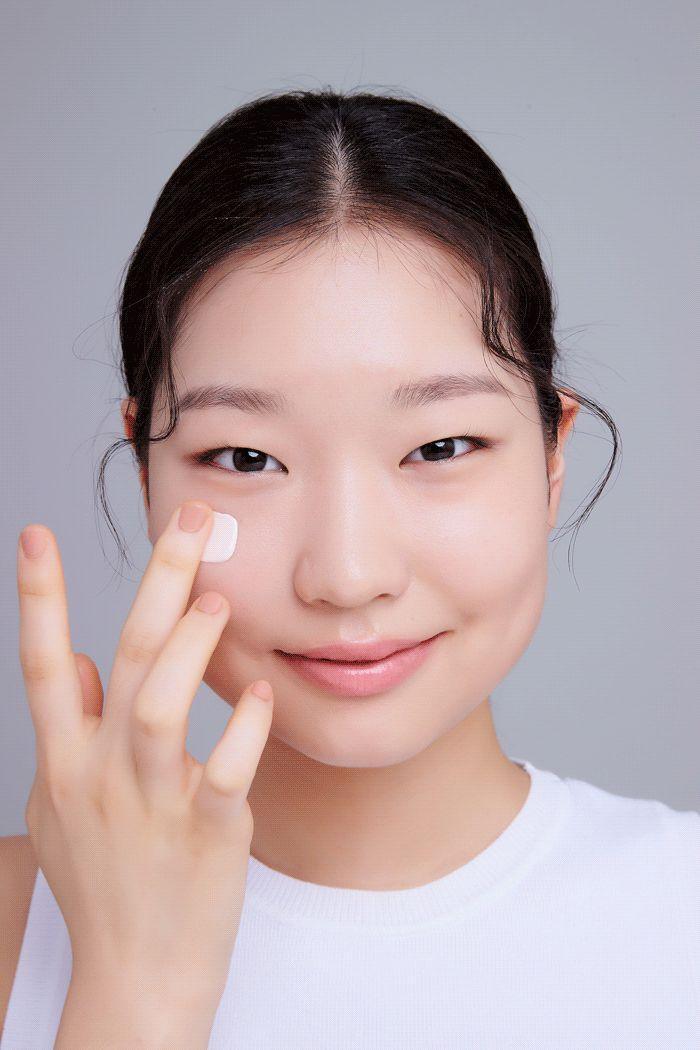 Kem Dưỡng Innisfree Jeju Cherry Blossom Skin Fit Tone Up Cream - Kallos Vietnam