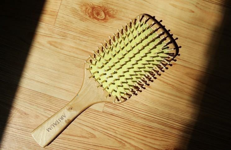 Lược Aritaum Cushion Brush For Scalp Massage - Kallos Vietnam