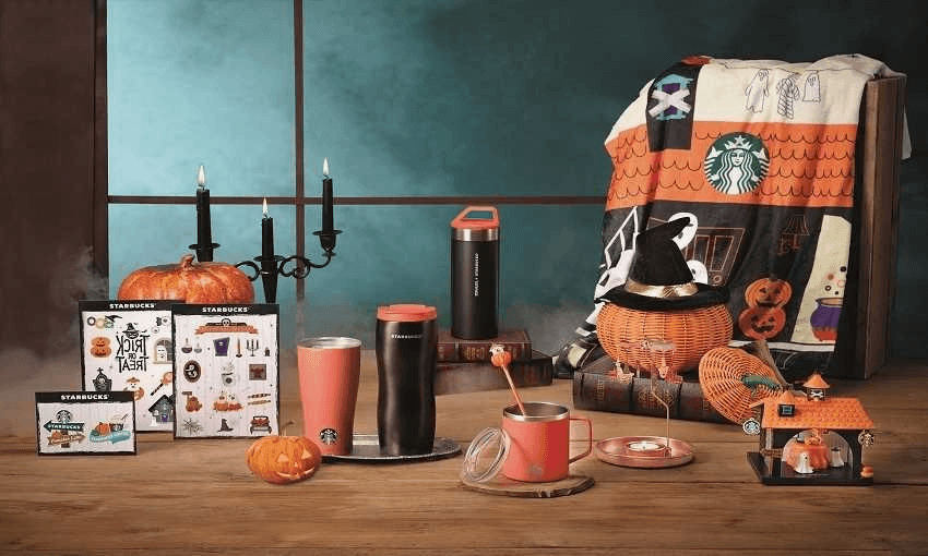 Ly Starbucks 22 Halloween Black Matte Stud Cold Cup - Kallos Vietnam