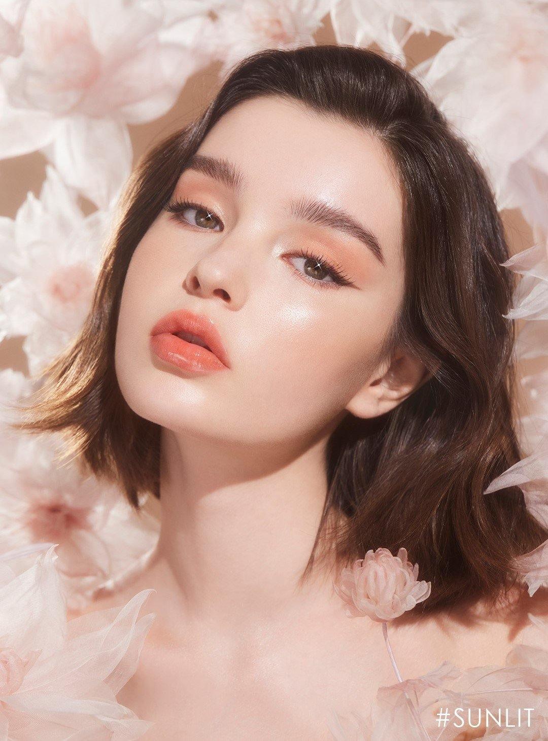 Phấn Bắt Sáng Dear Dahlia Endless Glow Illuminator - Kallos Vietnam