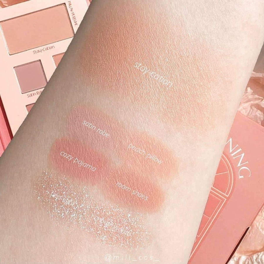 Phấn Mắt Espoir 21 F.W Lookbook Palette Pillow Peach - Kallos Vietnam