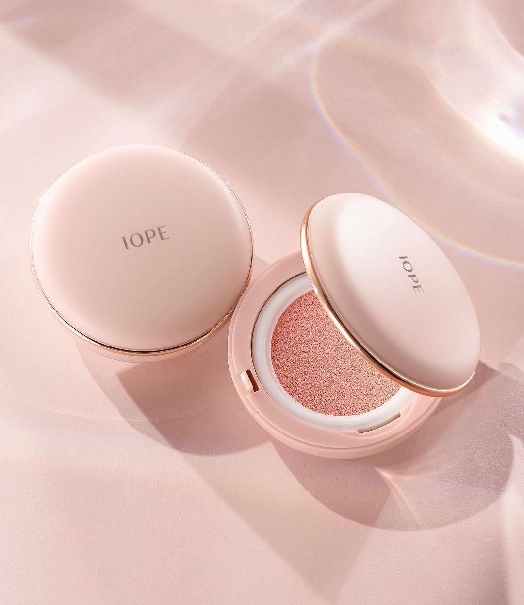 Phấn Nước IOPE Air Cushion Skin Fit Tone Up - Kallos Vietnam